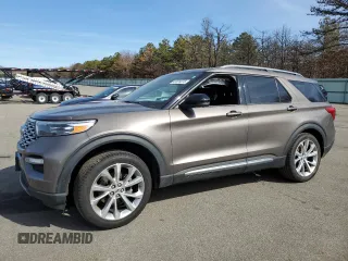 2021 Ford Explorer Platinum z VIN 1FM5K8HC8MGA32202, wystawiony jako Copart lot #47875275 z przebiegiem 62 640 mil mil oraz Szkoda całkowita • Salvage title. Historia ofert i sprzedaży dostępna na DreamBid. Obrazek 1.