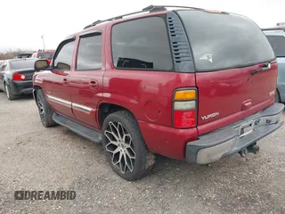 2004 GMC Yukon SLT with VIN 1GKEC13Z54R180532, listed as a IAAI auction lot 41695583 with 231,868 mi miles. Bid and sale history available at carsss.com. Image 3.