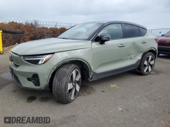 2022 Volvo C40 Ultimate с VIN YV4ED3GB7N2008172, выставлен на аукционе Copart как лот 78682694 с пробегом 54 205 миль миль и Списание • Salvage title. История ставок и продаж доступна на DreamBid. Изображение 1.