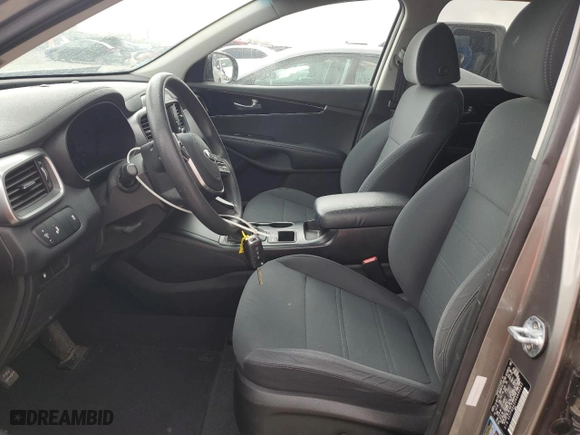 2019 Kia Sorento LX V6 with VIN 5XYPGDA52KG490241, listed as a Copart auction lot 51095295 with 87,620 mi miles and Salvage Title. Bid and sale history available at carsss.com. Image 7.