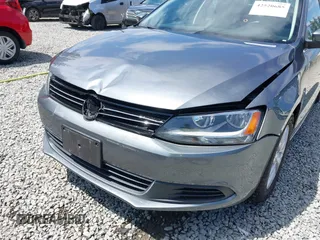 2013 Volkswagen Jetta SE with VIN 3VWDP7AJ3DM372896, listed as a IAAI auction lot 42520685 with 127,143 mi miles and . Bid and sale history available at DreamBid. Image 6.