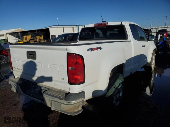 2022 Chevrolet Colorado 4WD LT with VIN 1GCHTCEA0N1249378, listed as a Copart auction lot 43214595 with 37,641 mi miles and Clean title. Bid and sale history available at DreamBid. Image 3.