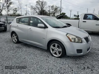 2009 Pontiac Vibe w/1SB with VIN 5Y2SP670X9Z422010, listed as a Copart auction lot 88146195 with 286,887 mi miles and Clean Title. Bid and sale history available at carsss.com. Image 4.
