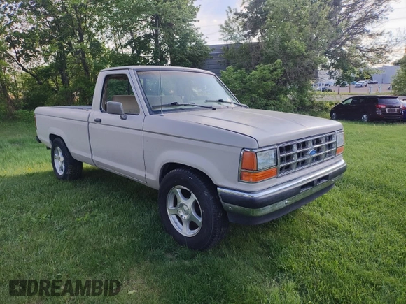 1990 Ford Ranger with VIN 1FTCR10T5LUB33370, listed as a Copart auction lot 56433285 with 110,895 mi miles and Clean title. Bid and sale history available at DreamBid. Image 1.