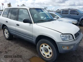 1999 Toyota RAV4 with VIN JT3GP10V9X0041656, listed as a IAAI auction lot 41447012 with 8,845 mi miles and . Bid and sale history available at DreamBid. Image 1.