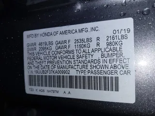 2019 Acura TLX z VIN 19UUB2F37KA009902, wystawiony jako IAAI lot #41974088 z przebiegiem 47 915 mil mil oraz . Historia ofert i sprzedaży dostępna na DreamBid. Obrazek 9.
