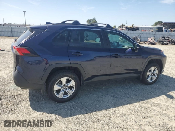 2020 Toyota RAV4 XLE with VIN 2T3W1RFV2LW074325, listed as a Copart auction lot 58693665 with 34,830 mi miles and Salvage title. Bid and sale history available at DreamBid. Image 3.