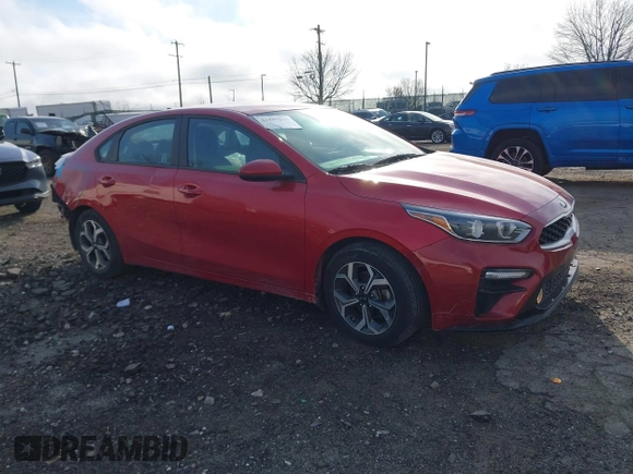 2021 Kia Forte FE with VIN 3KPF24AD2ME325789, listed as a IAAI auction lot 41847510 with 40,789 mi miles. Bid and sale history available at carsss.com. Image 1.
