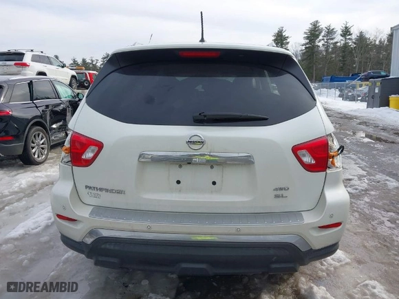 2018 Nissan Pathfinder S with VIN 5N1DR2MM6JC603823, listed as a IAAI auction lot 41656175 with 89,572 mi miles. Bid and sale history available at carsss.com. Image 17.