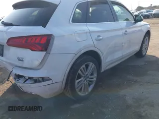 2018 Audi Q5 Premium Plus with VIN WA1BNAFY1J2220714, listed as a IAAI auction lot 41209386 with 70,012 mi miles and . Bid and sale history available at DreamBid. Image 4.