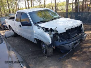 2014 Ford F-150 XL with VIN 1FTFX1CTXEFC01524, listed as a IAAI auction lot 41955270 with 251,992 mi miles. Bid and sale history available at carsss.com. Image 1.