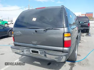 2002 Chevrolet Suburban LT with VIN 3GNEC16T52G208952, listed as a IAAI auction lot 41857120 with 1 mi miles. Bid and sale history available at carsss.com. Image 15.