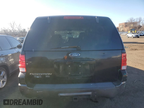 2004 Ford Expedition Special Service with VIN 1FMFU16L94LA49185, listed as a Copart auction lot 46666785 with 200,962 mi miles and Salvage Title. Bid and sale history available at carsss.com. Image 6.