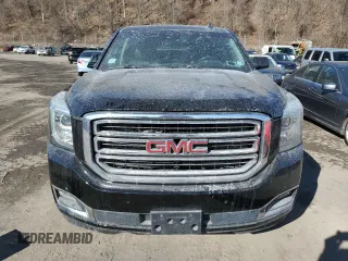 2017 GMC Yukon XL SLT z VIN 1GKS2GKC1HR184105, wystawiony jako Copart lot #47465595 z przebiegiem 276 863 mil mil oraz Czysty tytuł • Clean title. Historia ofert i sprzedaży dostępna na DreamBid. Obrazek 5.
