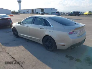 2017 Lincoln MKZ Reserve with VIN 3LN6L5F96HR638586, listed as a IAAI auction lot 41900215 with 111,566 mi miles and . Bid and sale history available at DreamBid. Image 3.