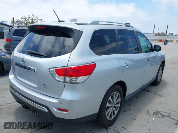2013 Nissan Pathfinder Platinum with VIN 5N1AR2MM9DC614001, listed as a IAAI auction lot 42718655 with 153,241 mi miles and . Bid and sale history available at DreamBid. Image 4.