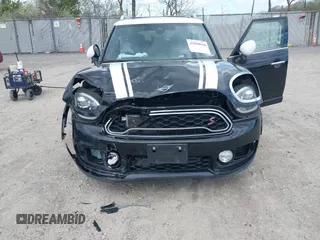 2019 MINI Countryman Cooper S z VIN WMZYT3C53K3E97116, wystawiony jako IAAI lot #42059638 z przebiegiem 72 951 mil mil oraz . Historia ofert i sprzedaży dostępna na DreamBid. Obrazek 6.