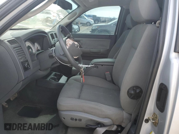 2006 Dodge Dakota SLT with VIN 1D7HE42K86S516698, listed as a Copart auction lot 45666515 with 47,013 mi miles and Salvage Title. Bid and sale history available at carsss.com. Image 7.