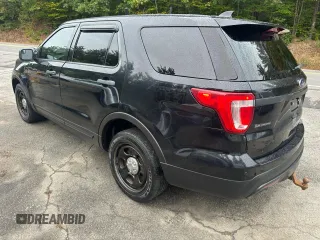 2016 Ford Utility Police Interceptor with VIN 1FM5K8ARXGGC67428, listed as a Copart auction lot 73334954 with 173,361 mi miles and Clean Title. Bid and sale history available at carsss.com. Image 3.