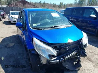 2014 Nissan Note S Plus with VIN 3N1CE2CP5EL410809, listed as a IAAI auction lot 41986780 with 100,992 mi miles and . Bid and sale history available at DreamBid. Image 6.