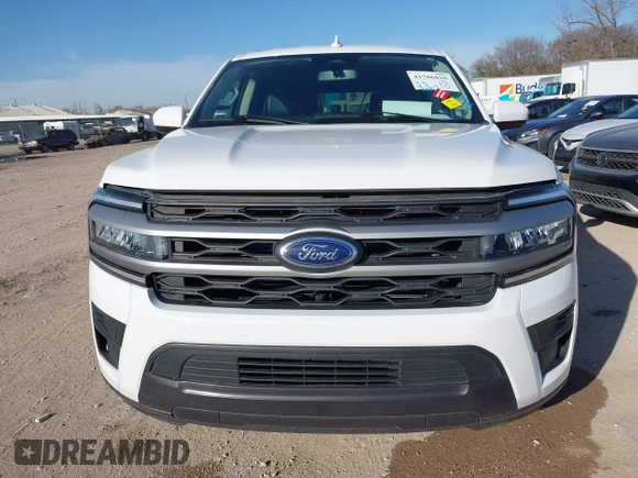 2024 Ford Expedition Max XLT z VIN 1FMJK1H8XREA38197, wystawiony jako IAAI lot #41786020 z przebiegiem 35 387 mil mil oraz . Historia ofert i sprzedaży dostępna na DreamBid. Obrazek 12.