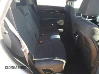 2019 Kia Sorento LX V6 with VIN 5XYPGDA50KG571741, listed as a Copart auction lot 50954195 with 136,047 mi miles and Salvage Title. Bid and sale history available at carsss.com. Image 11.