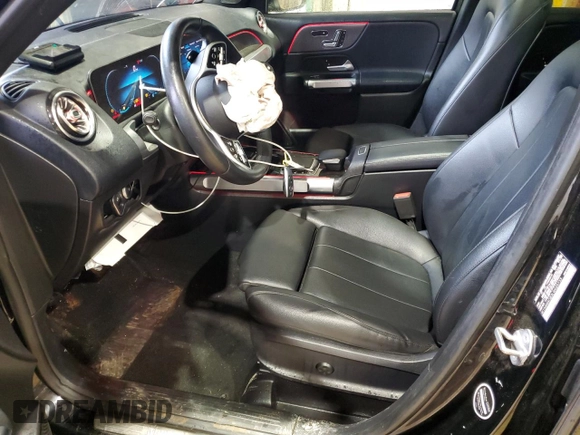 2020 Mercedes-Benz GLB 250 z VIN W1N4M4GB3LW025733, wystawiony jako Copart lot #42598375 z przebiegiem 103 576 mil mil oraz Szkoda całkowita • Salvage title. Historia ofert i sprzedaży dostępna na DreamBid. Obrazek 7.