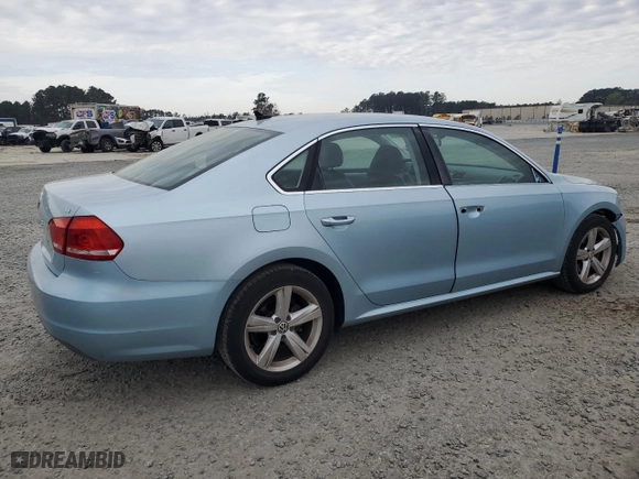 2012 Volkswagen Passat SE w/Sunroof with VIN 1VWBH7A32CC032189, listed as a Copart auction lot 50710265 with 69,750 mi miles and Salvage Title. Bid and sale history available at carsss.com. Image 3.