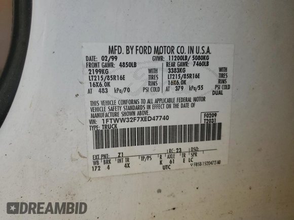 1999 Ford F-350 XL z VIN 1FTWW32F7XED47740, wystawiony jako Copart lot #69288404 z przebiegiem 201 638 mil mil oraz Szkoda całkowita • Salvage title. Historia ofert i sprzedaży dostępna na DreamBid. Obrazek 16.