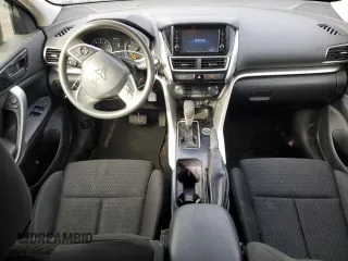 2019 Mitsubishi Eclipse Cross ES z VIN JA4AT3AA3KZ030493, wystawiony jako Copart lot #49165665 z przebiegiem 121 243 mil mil oraz Czysty tytuł • Clean title. Historia ofert i sprzedaży dostępna na DreamBid. Obrazek 8.
