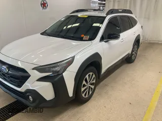 2023 Subaru Outback Premium с VIN 4S4BTADC1P3213943, выставлен на аукционе IAAI как лот 42785457 с пробегом 26 841 миль миль и . История ставок и продаж доступна на DreamBid. Изображение 21.