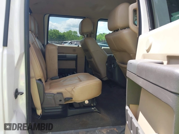 2012 Ford F-250 XL z VIN 1FT7W2BT7CEA68691, wystawiony jako IAAI lot #42319804 z przebiegiem 178 863 mil mil oraz . Historia ofert i sprzedaży dostępna na DreamBid. Obrazek 8.