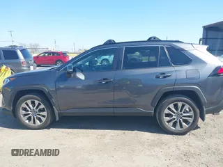 2020 Toyota RAV4 XLE Premium with VIN 2T3C1RFV3LW065281, listed as a IAAI auction lot 41756443 with 17,354 mi miles. Bid and sale history available at carsss.com. Image 14.