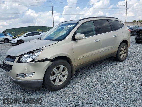 2012 Chevrolet Traverse 1LT z VIN 1GNKVGED1CJ267703, wystawiony jako Copart lot #56325335 z przebiegiem 199 101 mil mil oraz Szkoda całkowita • Salvage title. Historia ofert i sprzedaży dostępna na DreamBid. Obrazek 1.