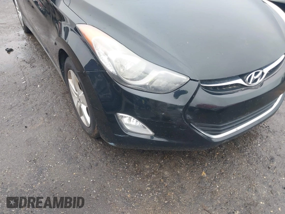 2012 Hyundai Elantra Limited с VIN KMHDH4AE3CU183463, выставлен на аукционе IAAI как лот 42361505 с пробегом 119 874 миль миль и . История ставок и продаж доступна на DreamBid. Изображение 6.