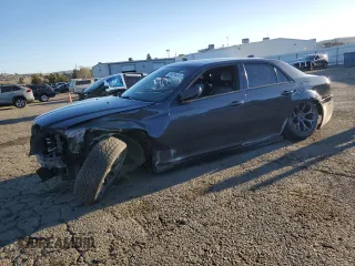2016 Chrysler 300 S with VIN 2C3CCABG2GH295214, listed as a Copart auction lot 88234435 with 185,133 mi miles and Salvage Title. Bid and sale history available at DreamBid. Image 1.