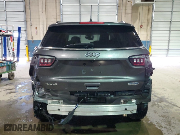2020 Jeep Compass Latitude with VIN 3C4NJDBB9LT117513, listed as a Copart auction lot 52425945 with 111,824 mi miles and Clean Title. Bid and sale history available at carsss.com. Image 6.