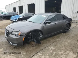 2019 Chrysler 300 Touring with VIN 2C3CCAAG6KH556001, listed as a Copart auction lot 44787485 with 183,323 mi miles and Non Repairable. Bid and sale history available at carsss.com. Image 1.