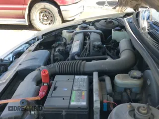 2000 Saturn SW with VIN 1G8ZN8274YZ174642, listed as a IAAI auction lot 41877534 with 61,045 mi miles and . Bid and sale history available at DreamBid. Image 12.