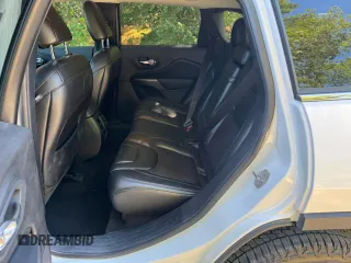 2019 Jeep Cherokee Latitude Plus with VIN 1C4PJMLB9KD342008, listed as a Copart auction lot 66035525 with 139,020 mi miles and Clean title. Bid and sale history available at DreamBid. Image 12.