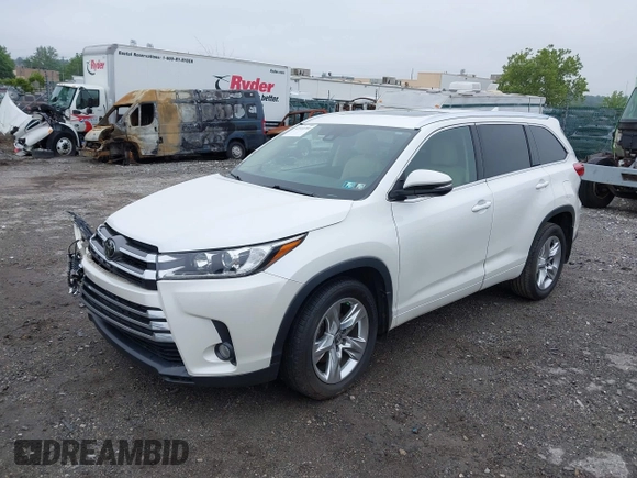 2017 Toyota Highlander Limited with VIN 5TDDZRFH6HS383458, listed as a IAAI auction lot 42510700 with 114,314 mi miles and . Bid and sale history available at DreamBid. Image 2.