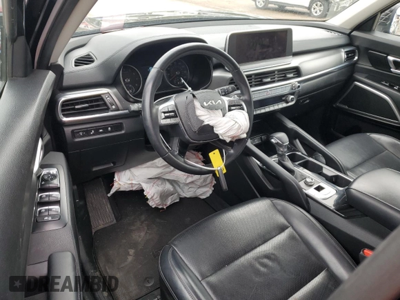 2022 Kia Telluride LX with VIN 5XYP24HC2NG234480, listed as a Copart auction lot 42247645 with 67,905 mi miles and Salvage title. Bid and sale history available at DreamBid. Image 8.