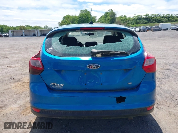 2012 Ford Focus SE z VIN 1FAHP3K29CL230126, wystawiony jako IAAI lot #42306310 z przebiegiem 143 981 mil mil oraz . Historia ofert i sprzedaży dostępna na DreamBid. Obrazek 6.