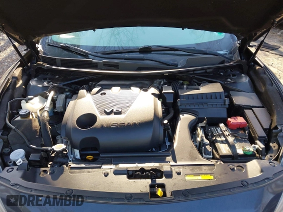 2017 Nissan Maxima SV z VIN 1N4AA6AP9HC399703, wystawiony jako IAAI lot #41858782 z przebiegiem 89 131 mil mil oraz . Historia ofert i sprzedaży dostępna na DreamBid. Obrazek 10.
