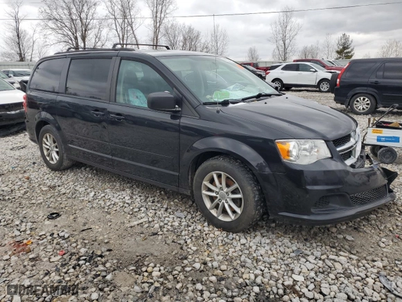 2016 Dodge Grand Caravan Canada Value Package with VIN 2C4RDGBG5GR337505, listed as a Copart auction lot 50130215 with 131,216 mi miles and Clean Title. Bid and sale history available at carsss.com. Image 4.