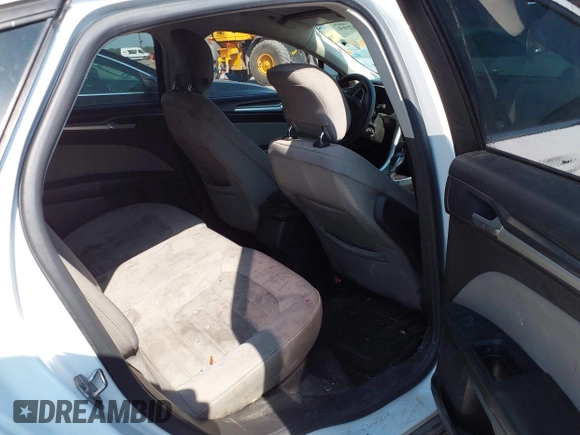 2014 Ford Fusion S with VIN 3FA6P0G7XER102749, listed as a IAAI auction lot 42035294 with 181,153 mi miles. Bid and sale history available at carsss.com. Image 8.