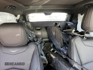 2022 Cadillac XT4 AWD Luxury with VIN 1GYFZBR45NF118075, listed as a Copart auction lot 58654423 with 1,982 mi miles and . Bid and sale history available at carsss.com. Image 10.