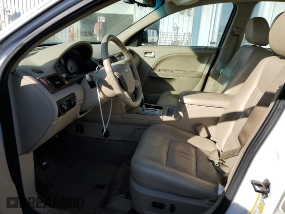 2007 Ford Five Hundred Limited z VIN 1FAFP25177G120565, wystawiony jako Copart lot #46661325 z przebiegiem 67 857 mil mil oraz Szkoda całkowita • Salvage title. Historia ofert i sprzedaży dostępna na DreamBid. Obrazek 7.