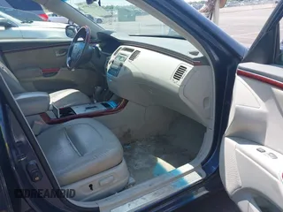 2006 Hyundai Azera SE with VIN KMHFC46F26A046738, listed as a IAAI auction lot 42715976 with 270,959 mi miles and . Bid and sale history available at DreamBid. Image 5.