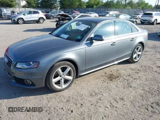 2012 Audi A4 Premium Plus z VIN WAUFFAFL5CN017171, wystawiony jako IAAI lot #42122900 z przebiegiem 49 702 mil mil oraz . Historia ofert i sprzedaży dostępna na DreamBid. Obrazek 2.